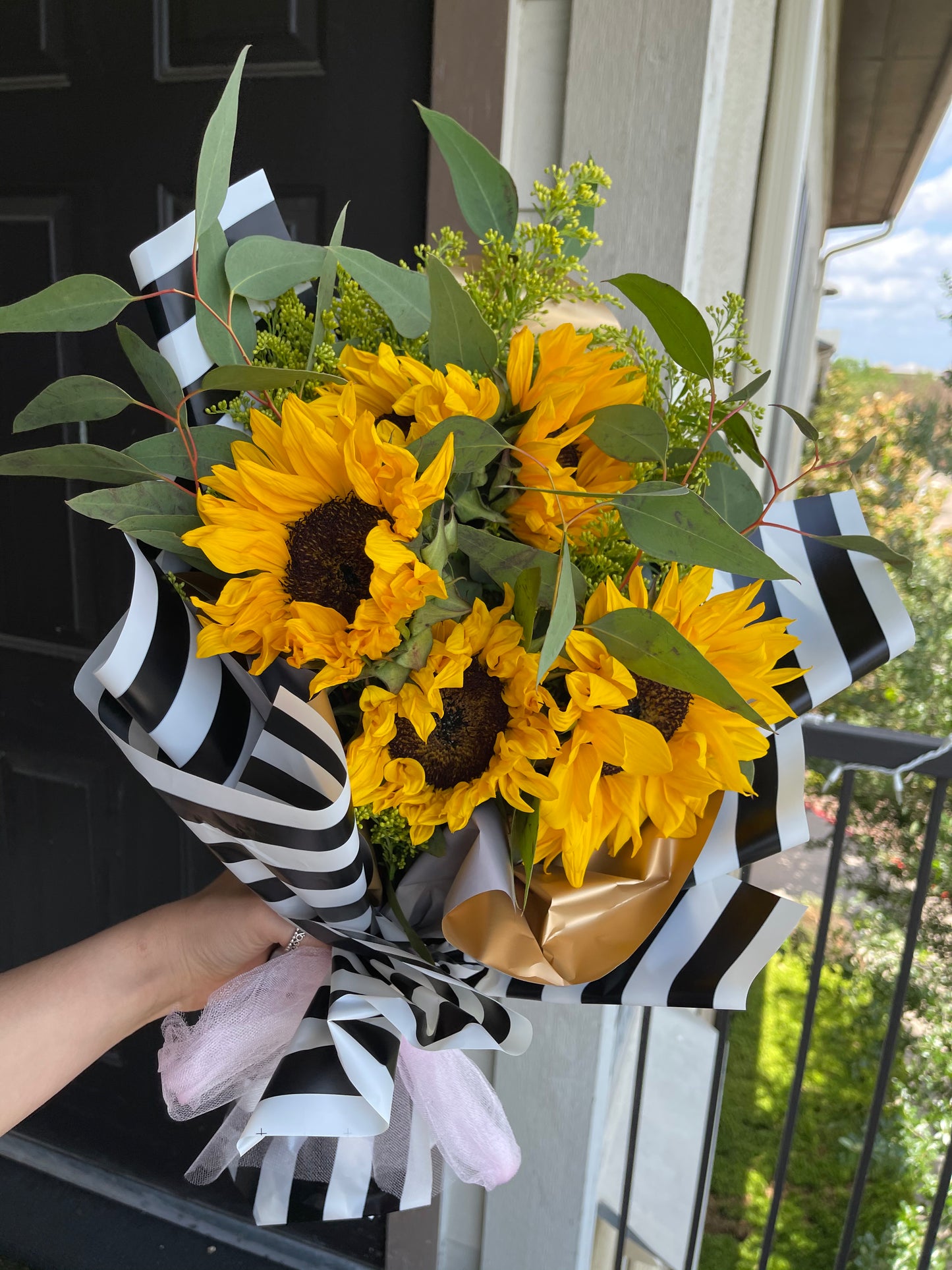 Sweet Sunflower Bouquet